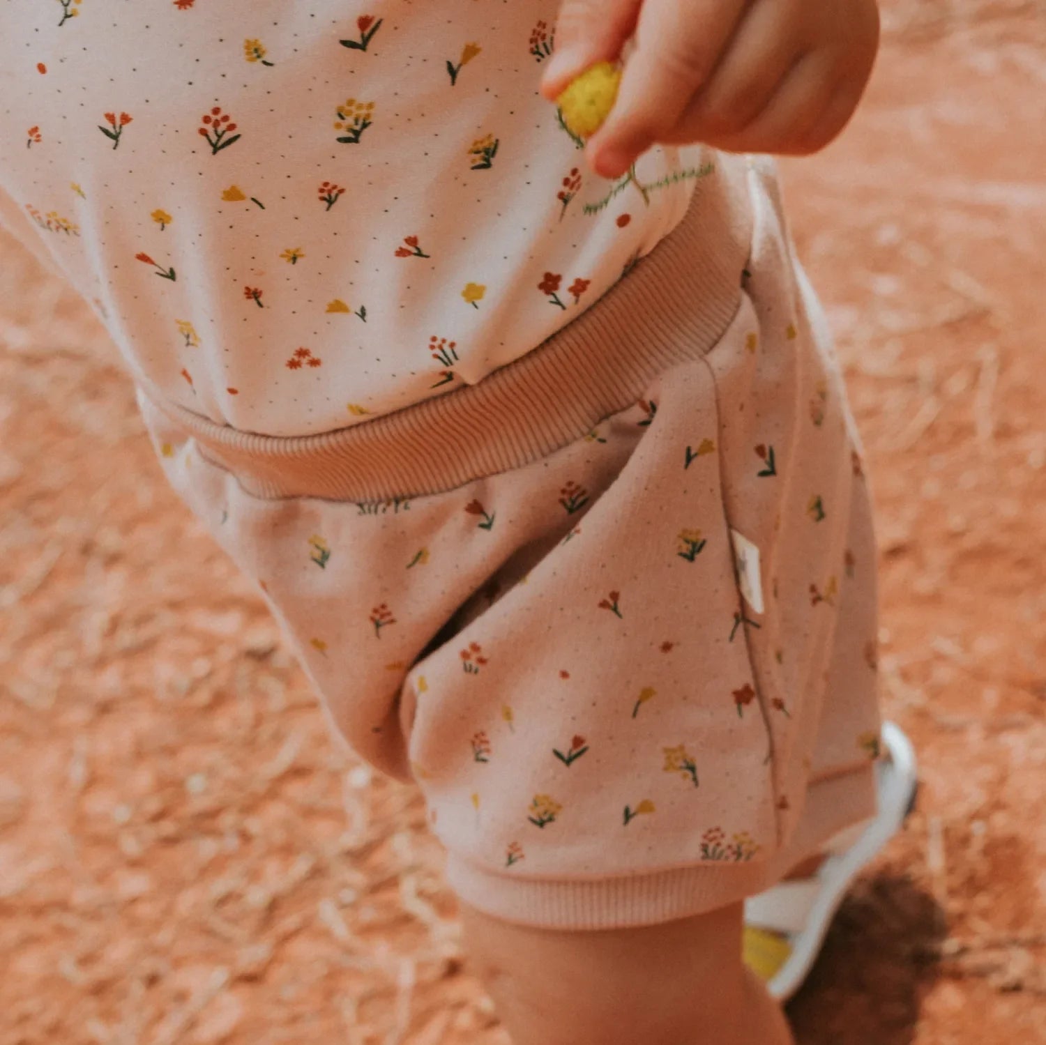 Shorts de Bebé Rosa Caoba - Flores Silvestres