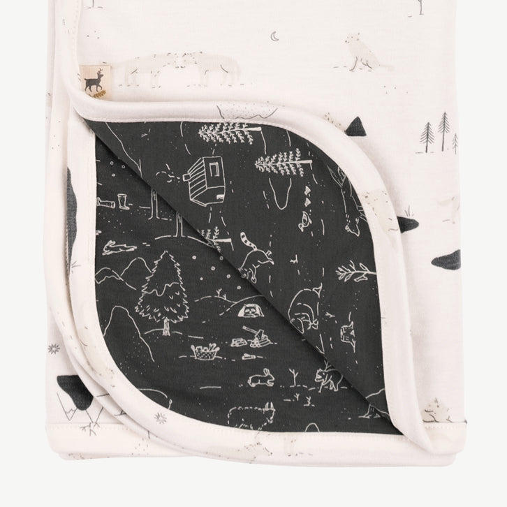 Manta reversible 'guardian wolves' sea salt