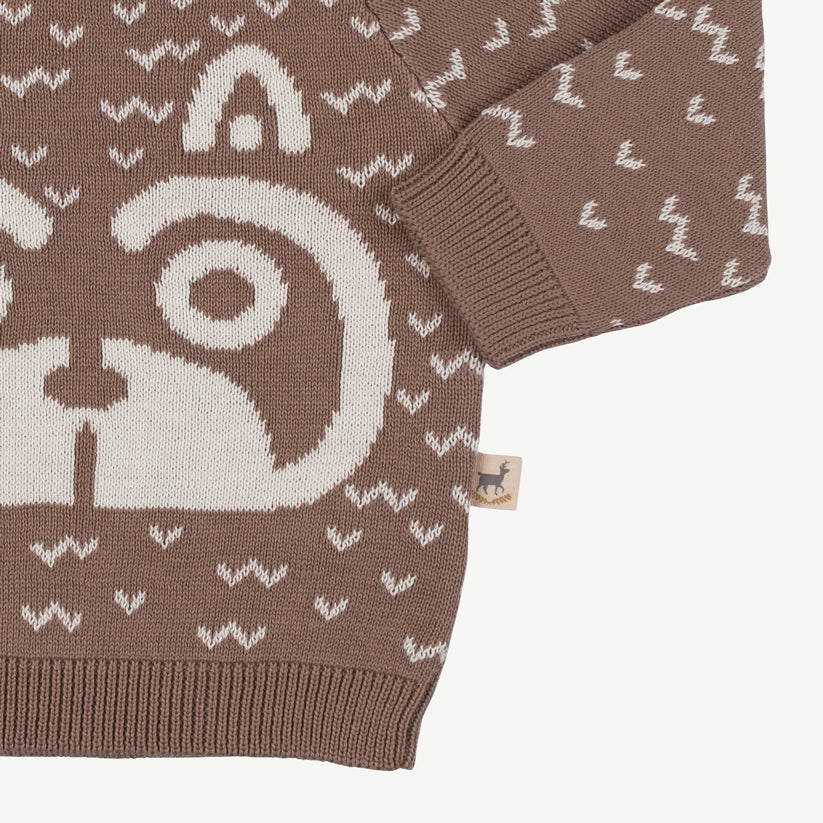 Chompa tejida 'sneaky racoon' light taupe