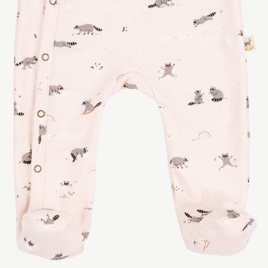 Enterizo con pies 'frolicsome raccoons' pearl