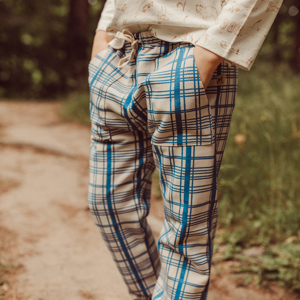 Joggers ‘Winter Checks Dark Blue’ (Cuadros) White Sand