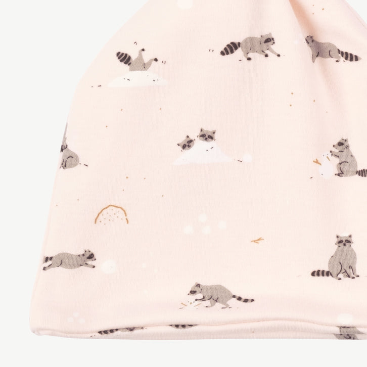 Gorro 'frolicsome raccoons ' pearl