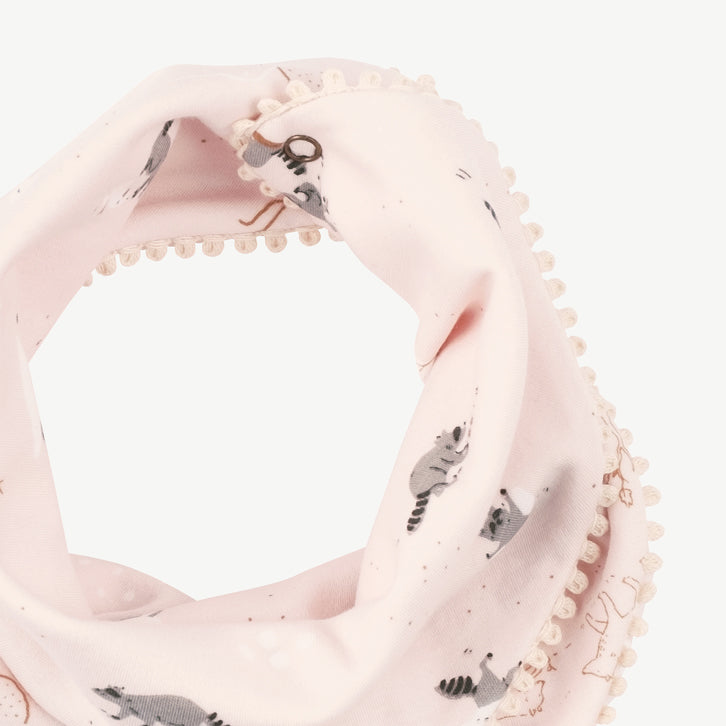 Bandana reversible 'frolicsome raccoons' pearl