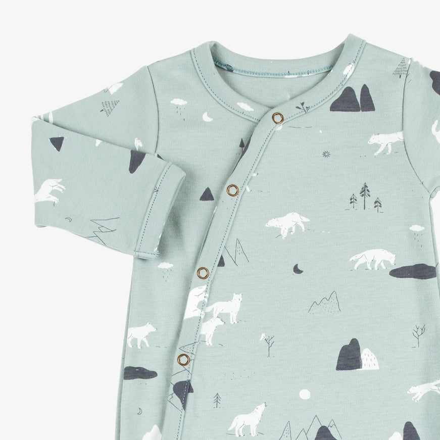 Enterizo con pies 'guardian wolves' gray mist